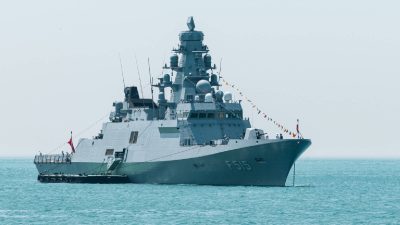 Canada turns to Germany's ThyssenKrupp Marine Systems; Behind the largest military purchase