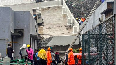 Garbage landslide collapses building in Pune; 11 feared trapped, search underway