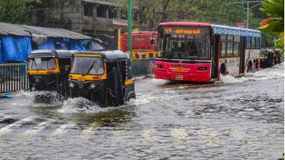3 killed, nearly 800 evacuated in rain-related incidents across Thane; lightning injures 2