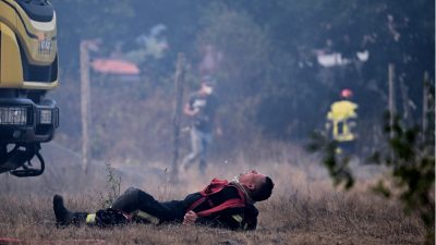 France Wildfire: Tens of thousands of French evacuees return home as cooler weather cools wildfires