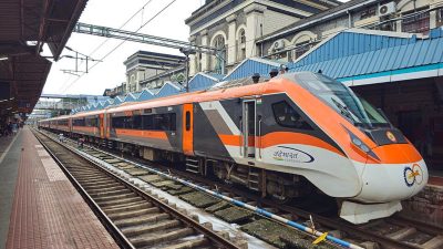 Indian Railway's Vande Bharat Express transports donor heart