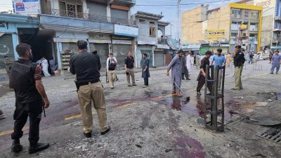 14 killed in suicide attack during peace rally in Pakistan