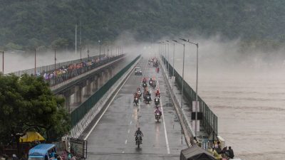 Rivers in spate, 132 roads blocked as heavy rain batters Uttarakhand