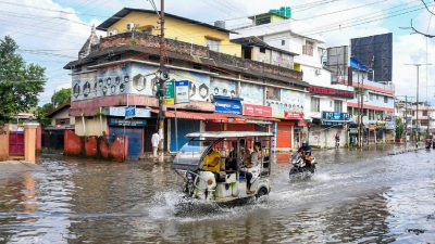 Assam floods: Toll reaches 100 with two more deaths; nearly 1.4 lakh people affected