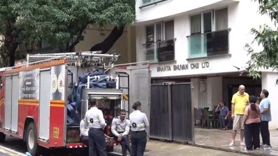 Two dead and eight injured on a fire on 11th floor of Mumbai building