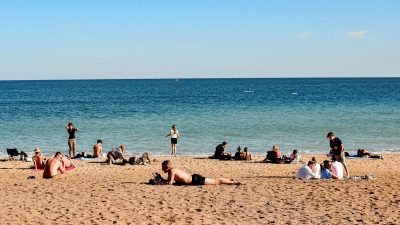 Britain braces for fifth heat wave as temperatures touch 38°C