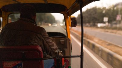Marathi language now mandatory for cab, auto drivers in Maharashtra