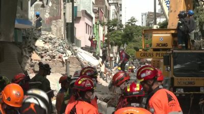 Rescue efforts continue in Colombia despite crucial 72-hour window passes