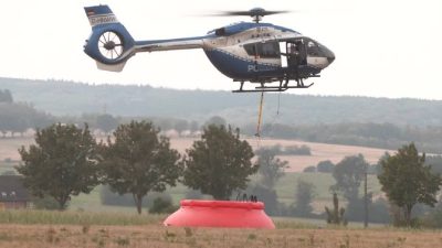 Western Germany wildfire stabilises after thousands evacuated, says local authority