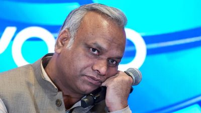 Kharge rejects Santhosh's claim on RSS role in Razakar violence during Hyderabad integration