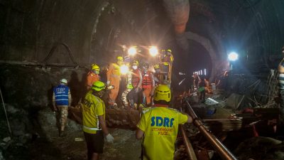 Uttarakhand tunnel accident: Worker dies during treatment, toll reaches 11