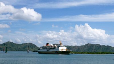 2.6 tonnes of liquid meth seized from ship off Indonesia, 10 detained