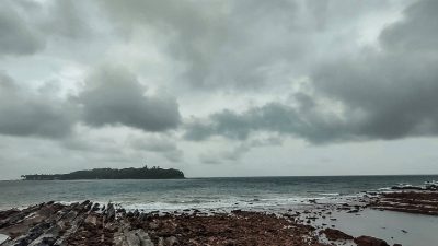 Panama-flagged cargo ship sinks in Bay of Bengal