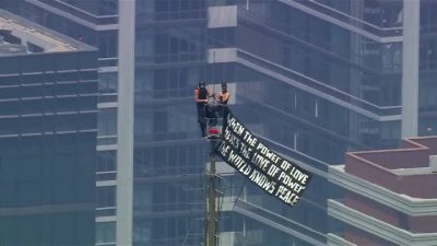 Daredevil Empire State Building climbers due in court