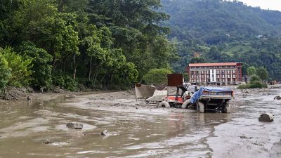 Nepal flash floods Highlights: Nearly 100 killed, over 750 missing