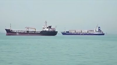 Iran offers to reopen Strait of Hormuz if US ends naval blockade