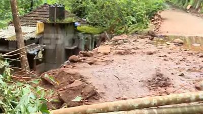 Keralam rains: Flash floods, landslides disrupt life across state; yellow alert in eight districts