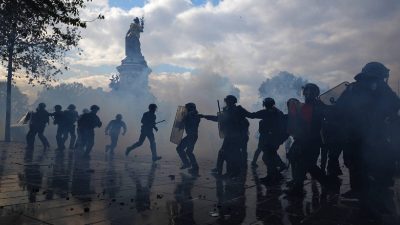 France protests: Curfews bring calm to Paris as authorities crack down on rioters