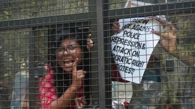 Anti-SIR protests intensify in Delhi, over 100 detained as protesters seek CEC's resignation