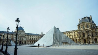 Louvre, major Paris museums to close amid fears of fresh protest violence